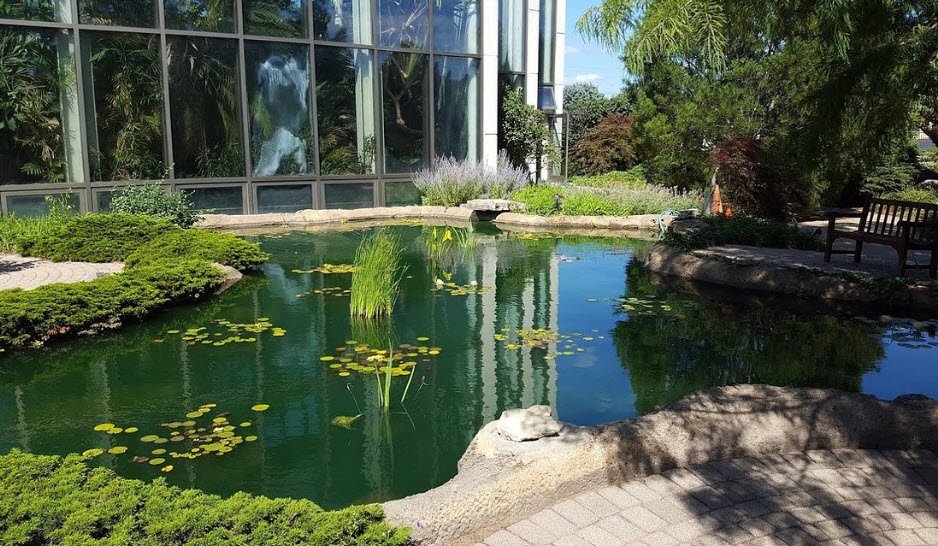 Quad City Botanical Center, United States